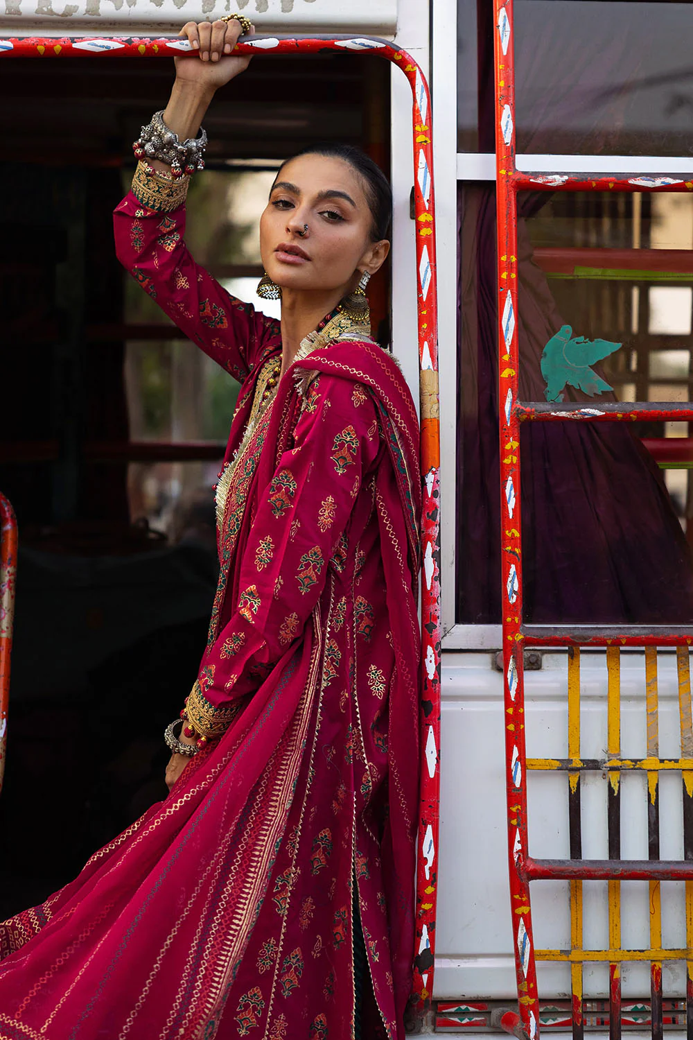 3 piece gold and lacquer printed lawn suit with gold and lacquer printed chiffon dupatta and gold and lacquer printed trouser gulahmed 3 piece gold and lacquer printed lawn suit with gold and lacquer printed chiffon dupatta and gold and lacquer printed trouser gulahmed